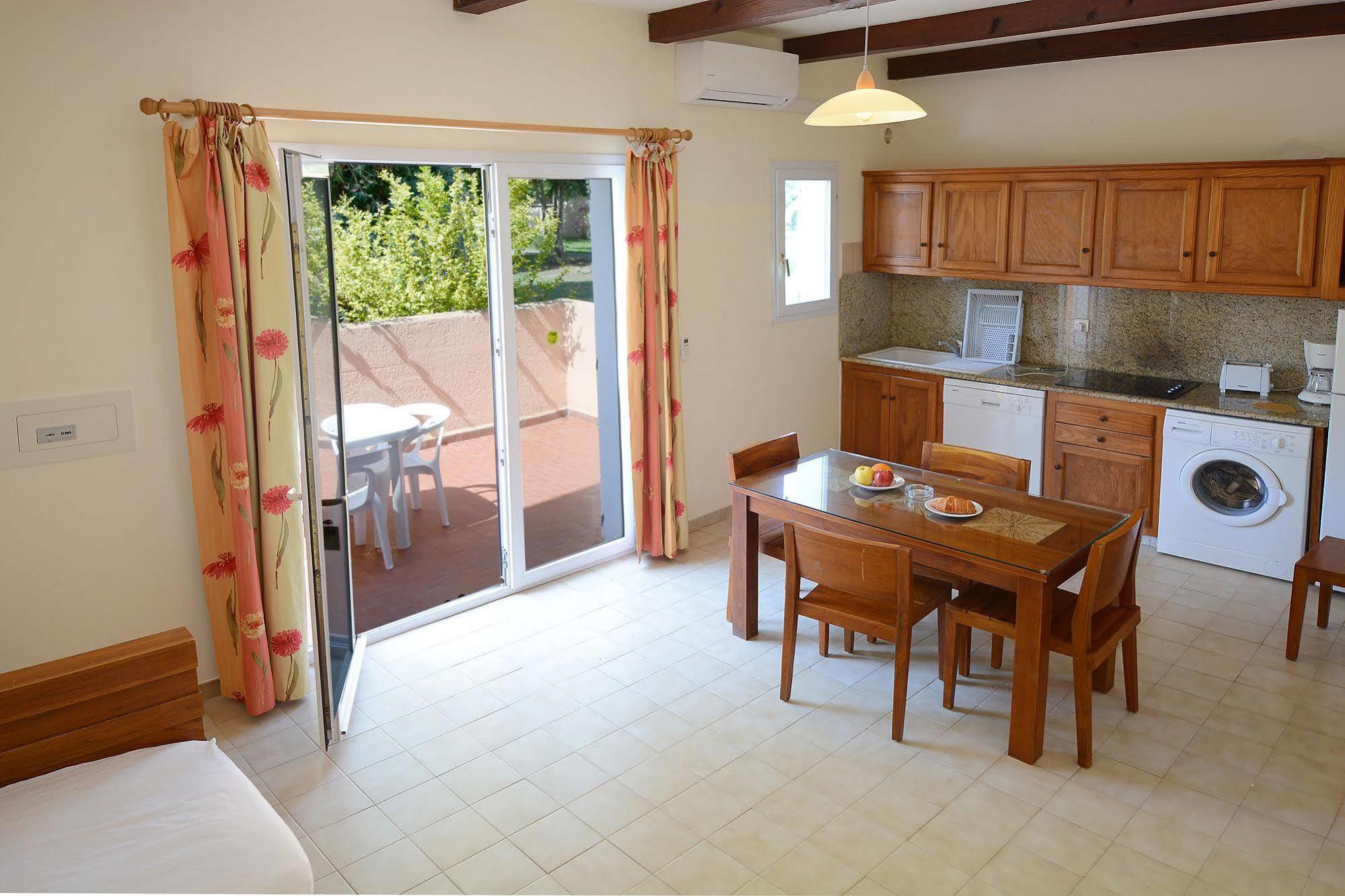 Marina Doru Villa Ghisonaccia Exterior photo